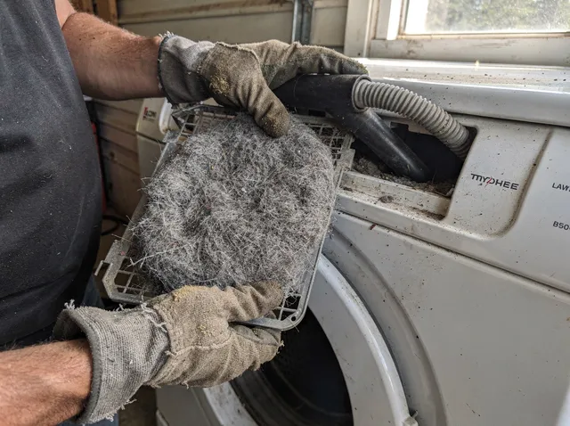 Cleaning Dryer Lint Trap in Pembroke Pines